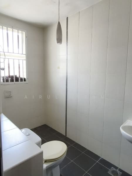 Semi-Detached House for Sale in Johor Bahru (Johor) - AIRUL NIZAM - Bathroom - PropertyGuru.com.my