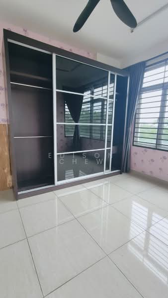 Pangsapuri untuk Dijual di East Bay (Seri Bayan) - EDISON CHEW - PropertyGuru.com.my