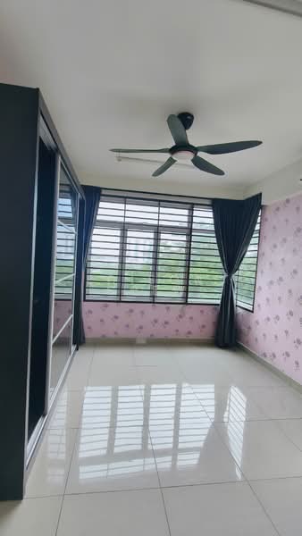 Pangsapuri untuk Dijual di East Bay (Seri Bayan) - EDISON CHEW - PropertyGuru.com.my