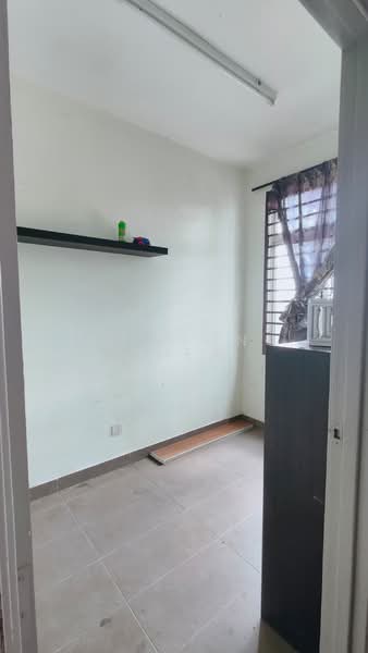 Pangsapuri untuk Dijual di East Bay (Seri Bayan) - EDISON CHEW - PropertyGuru.com.my