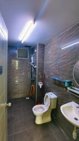 Pangsapuri untuk Dijual di East Bay (Seri Bayan) - EDISON CHEW - PropertyGuru.com.my