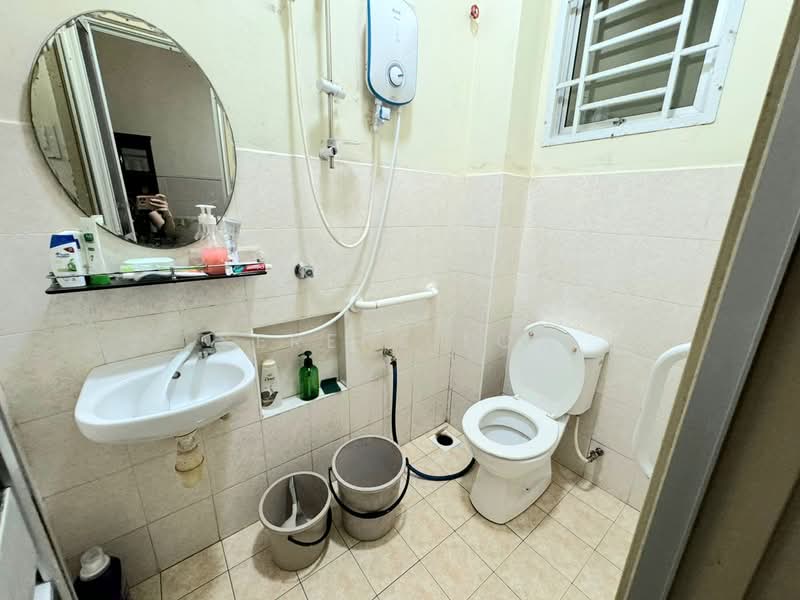 2-storey Terraced House for Sale in Taman Nusa Idaman (Iskandar Puteri (Nusajaya)) - Serene Low - Bathroom - PropertyGuru.com.my