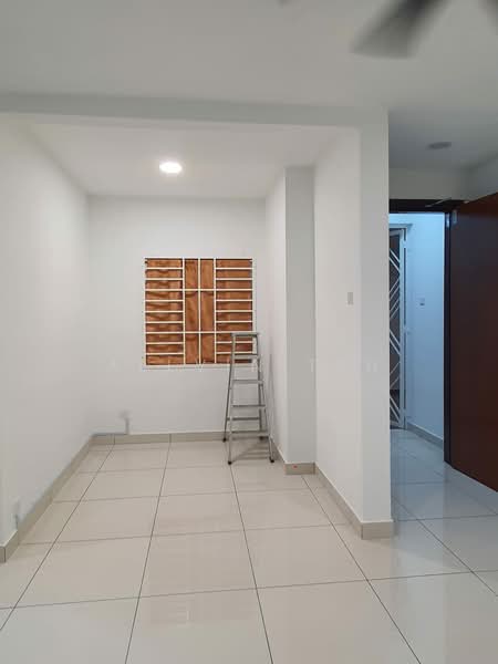 Condominium for Sale at Paraiso Residence @ The Earth - Allvin Teh - Interior - PropertyGuru.com.my