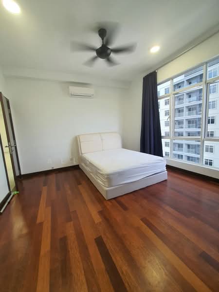 Condominium for Sale at Paraiso Residence @ The Earth - Allvin Teh - Bedroom - PropertyGuru.com.my