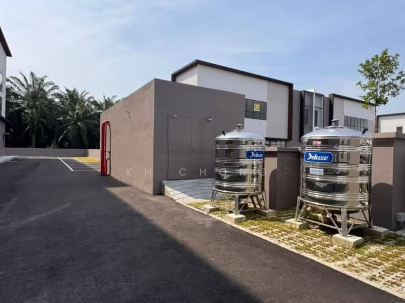 Factory for Rent in Taman Perindustrian Air Hitam (Klang) - KH Chong - Exterior - PropertyGuru.com.my