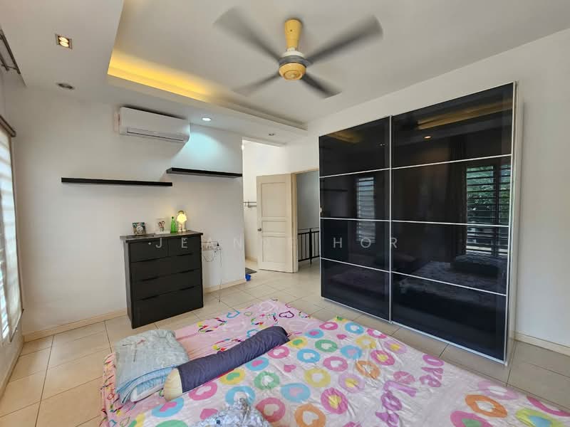 Townhouse for Sale in D'alpinia (Puchong) - Jeanne Hor - Master Bedroom  - PropertyGuru.com.my