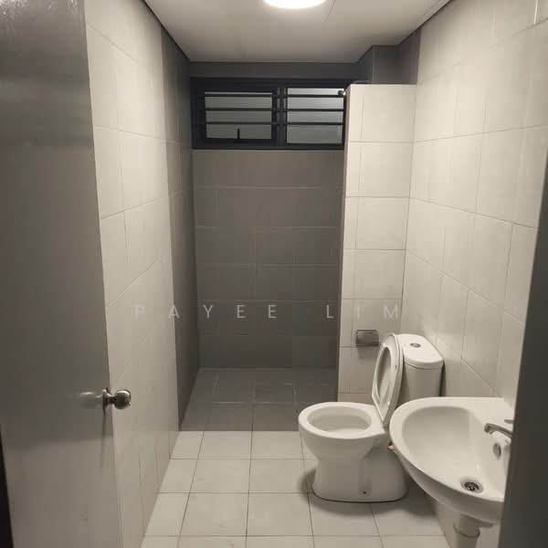 Apartment for Rent at Residensi Aman Jalil - Payee Lim - Bathroom - PropertyGuru.com.my
