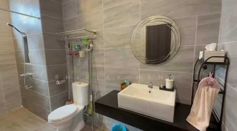 Semi-Detached House for Sale in Skudai (Johor) - Shirley Pang - Bathroom - PropertyGuru.com.my