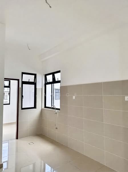 2-storey Terraced House for Rent in Taman Dato Onn (Johor Bahru) - Janice . - Kitchen - PropertyGuru.com.my