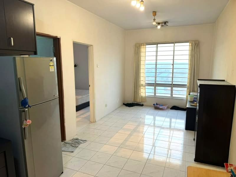 Apartment for Sale at Vista Impiana - Kew . - Living Room - PropertyGuru.com.my