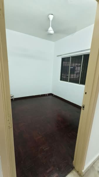 Petaling Indah Condominiums untuk Untuk Disewa - RM 1,200 /bulan, Mac 2026 - Interior - PropertyGuru.com.my