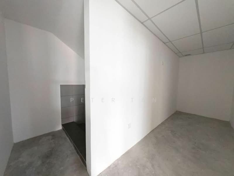 Factory for Rent in Ulu Tiram (Johor) - Peter Tan - Interior - PropertyGuru.com.my