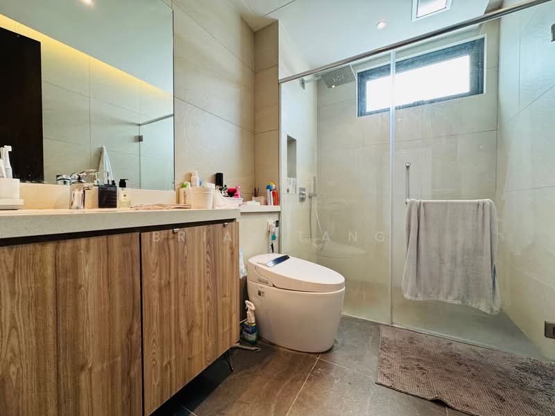 Bungalow for Sale in Kota Damansara (Selangor) - Brian Tang - Bathroom - PropertyGuru.com.my