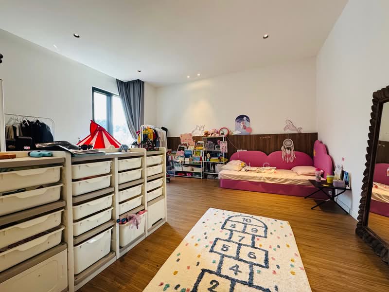 Bungalow for Sale in Kota Damansara (Selangor) - Brian Tang - Bedroom - PropertyGuru.com.my