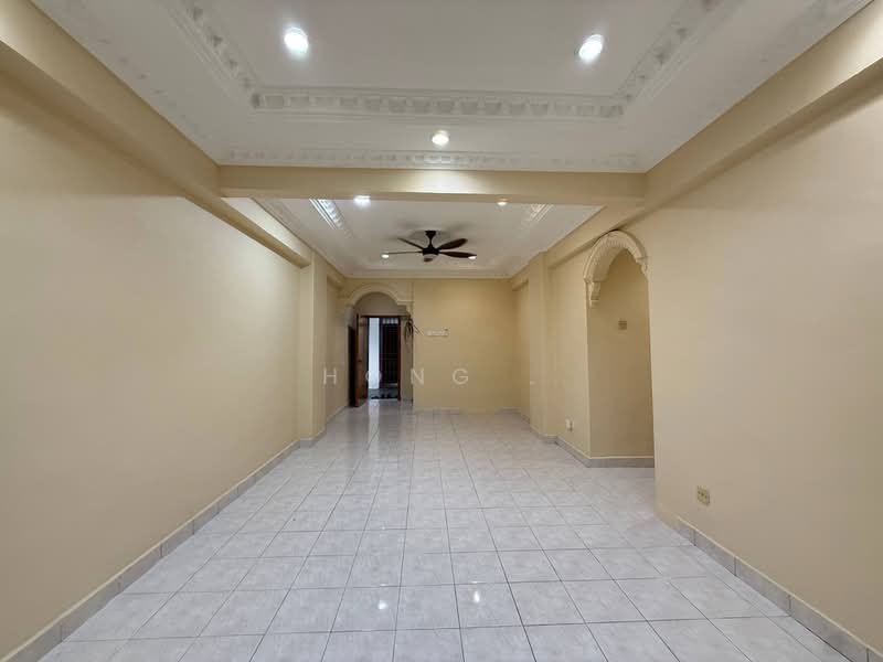 Apartment for Sale at Bayu Puteri 2 - Hong . - Living Room - PropertyGuru.com.my