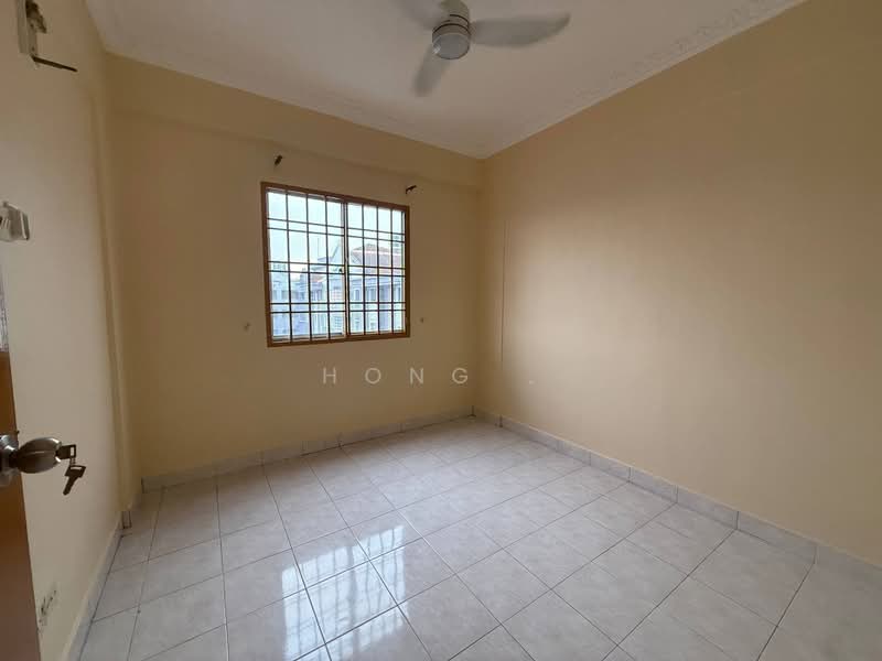 Apartment for Sale at Bayu Puteri 2 - Hong . - Interior - PropertyGuru.com.my