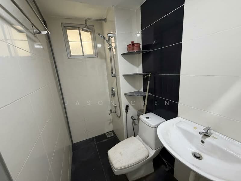 Apartment for Sale at SD Apartments II - Jason Chen - Bathroom - PropertyGuru.com.my
