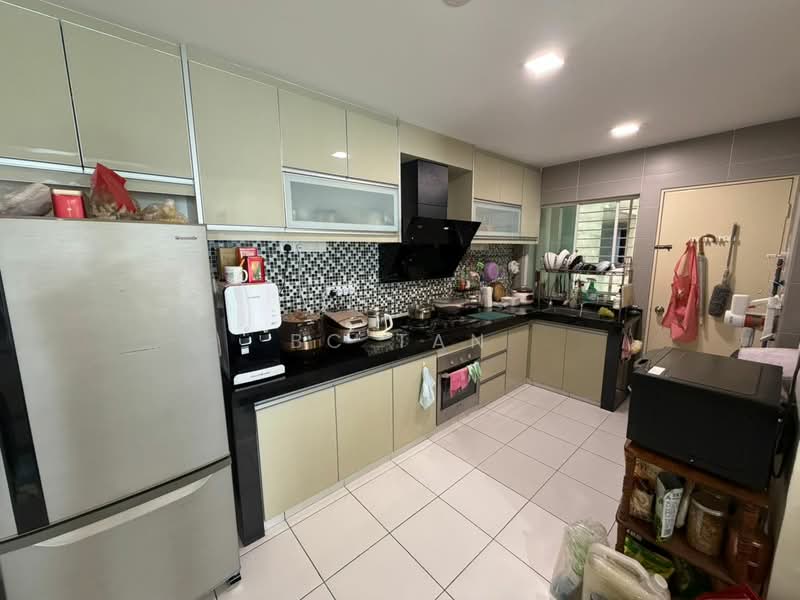 Condominium for Sale at First Residence (Residensi Unggul) - BC TAN - Kitchen - PropertyGuru.com.my