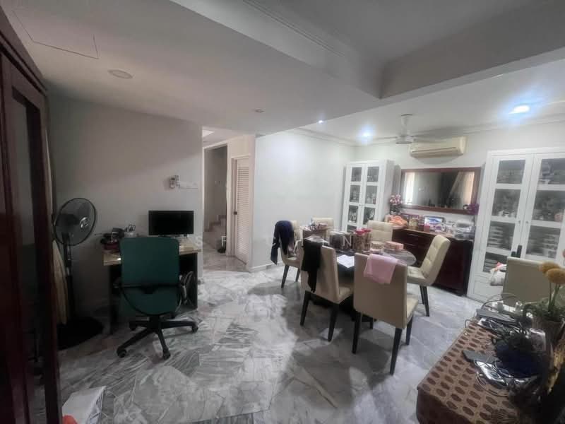 Rumah Teres 2 Tingkat untuk Dijual di Bandar Kinrara (Selangor) - SF Chin - Dining room - PropertyGuru.com.my