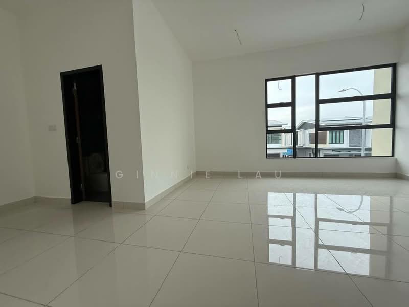 Cluster House for Sale in Johor Bahru (Johor) - Ginnie Lau - Living Room - PropertyGuru.com.my