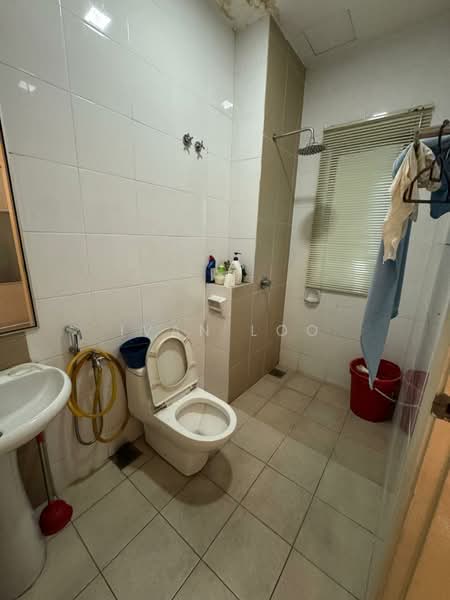 2.5-storey Terraced House for Rent in Sutera Damansara (Damansara Damai) - Ivan Loo - Bathroom - PropertyGuru.com.my