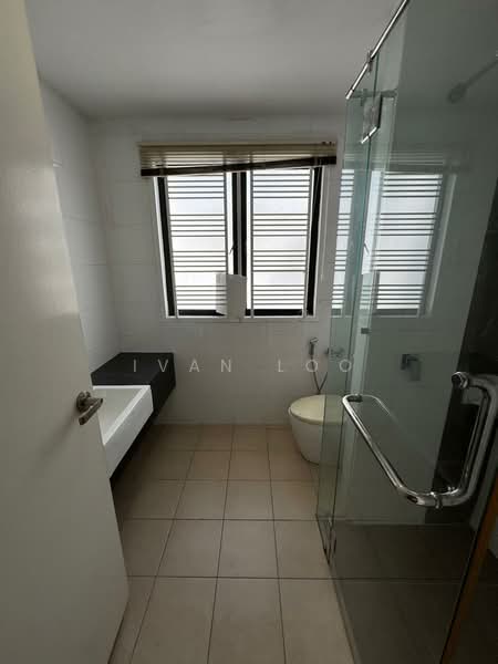 2.5-storey Terraced House for Rent in Sutera Damansara (Damansara Damai) - Ivan Loo - Bathroom - PropertyGuru.com.my