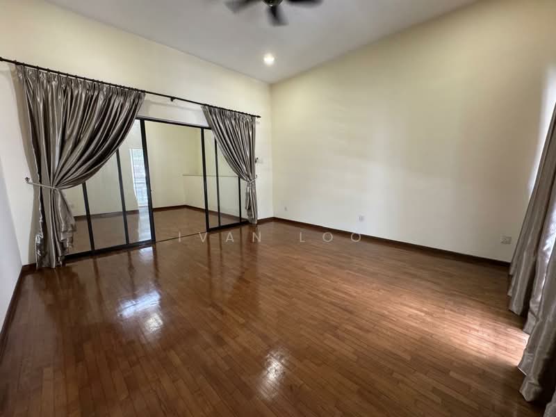 2.5-storey Terraced House for Rent in Sutera Damansara (Damansara Damai) - Ivan Loo - Living Room - PropertyGuru.com.my