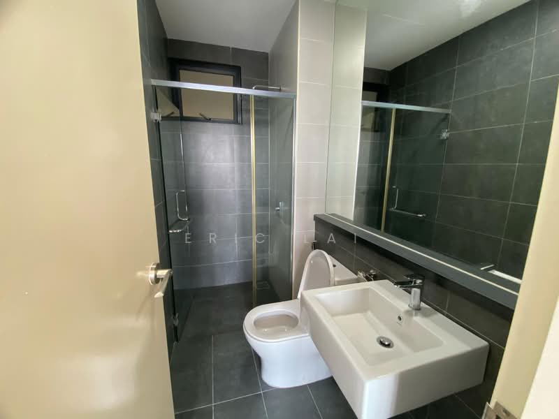 Service Residence for Rent at Lavile Kuala Lumpur - Eric Lai - Bathroom - PropertyGuru.com.my