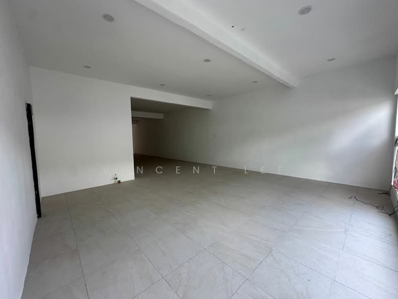 Shop for Rent in Bandar Sungai Long (Selangor) - Vincent Lee - Interior - PropertyGuru.com.my