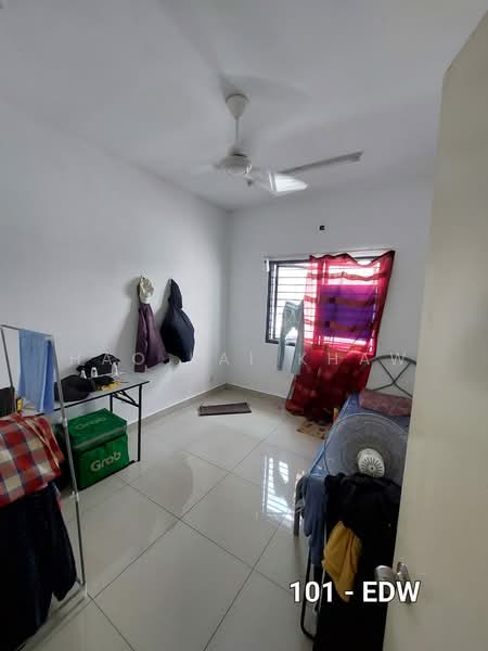 2.5-storey Terraced House for Sale in Setia Utama (Setia Alam) - Hao Kai Khaw - Bedroom - PropertyGuru.com.my