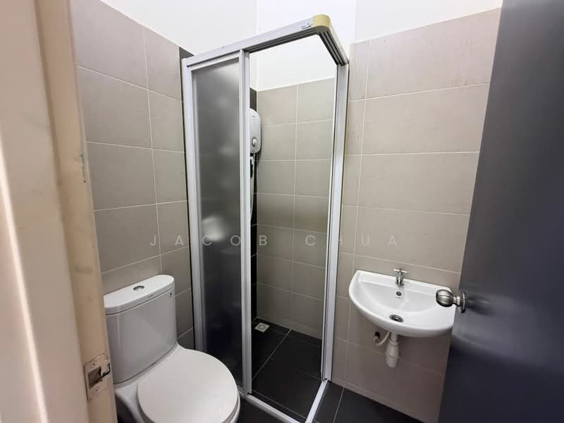 2-storey Terraced House for Sale in Mutiara Rini (Skudai) - Jacob Chua - Bathroom - PropertyGuru.com.my