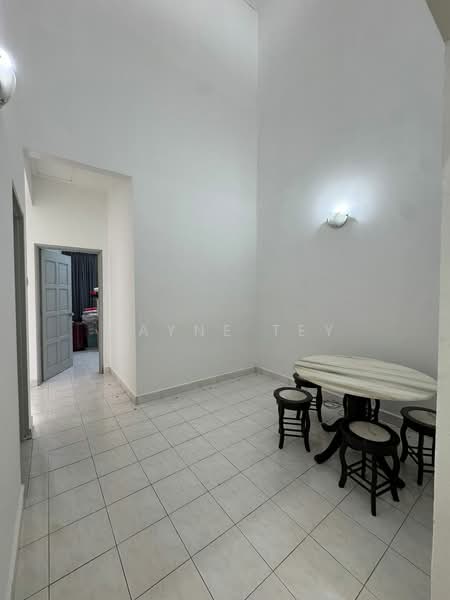 Taman Molek untuk Untuk Dijual - RM 628,000, Mac 2026 - Interior - PropertyGuru.com.my