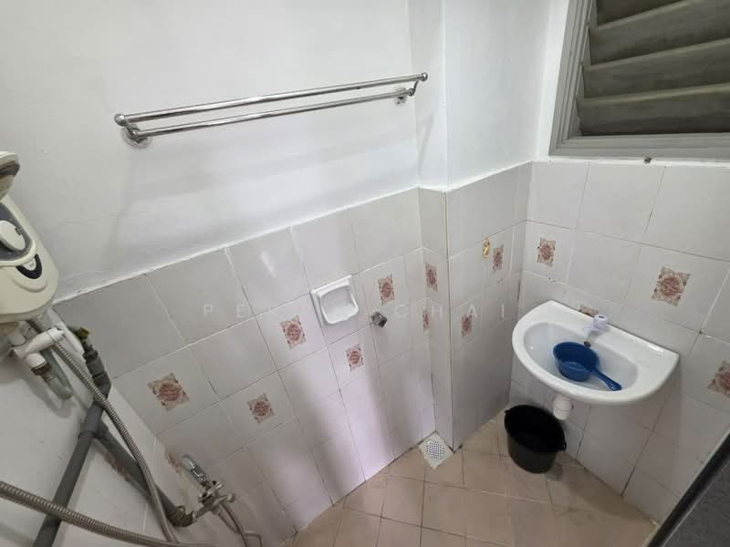 Aman Dua untuk Untuk Disewa - RM 1,100 /bulan, Mac 2026 - Bathroom - PropertyGuru.com.my