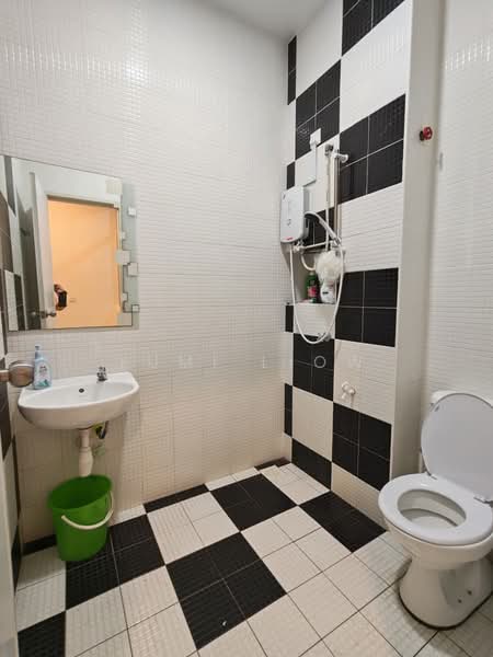 2-storey Terraced House for Rent in Taman Setia Indah (Tebrau) - Yumi Liow - Bathroom - PropertyGuru.com.my