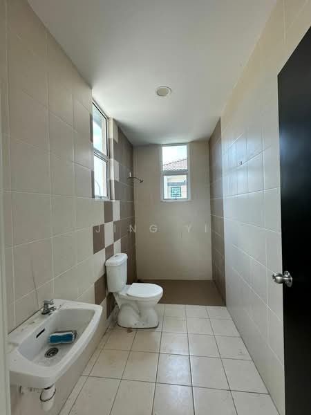 Hijauan Hills untuk Untuk Dijual - RM 590,000, Apr 2026 - Bathroom - PropertyGuru.com.my