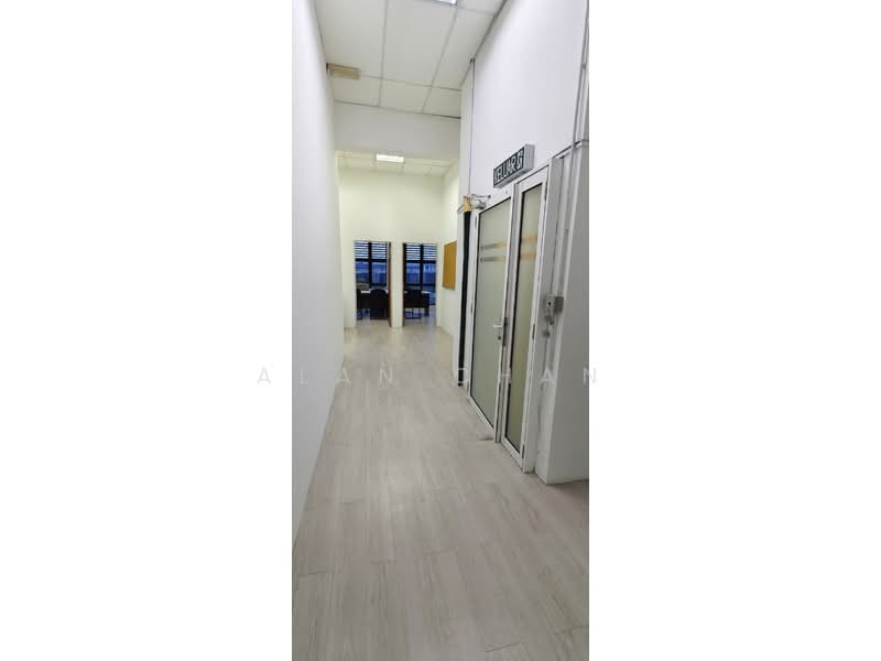 Shop / Office for Rent in USJ Sentral (Subang Jaya) - Alan Chan - Corridor - PropertyGuru.com.my