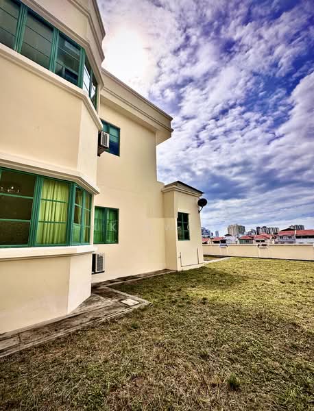 Tanjung Park Condominium untuk Untuk Dijual - RM 1,000,000, Mac 2026 - Exterior - PropertyGuru.com.my