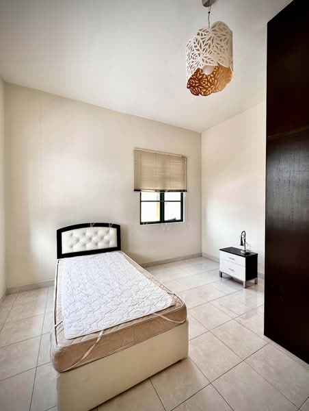 Tanjung Park Condominium untuk Untuk Dijual - RM 1,000,000, Mac 2026 - Bedroom - PropertyGuru.com.my