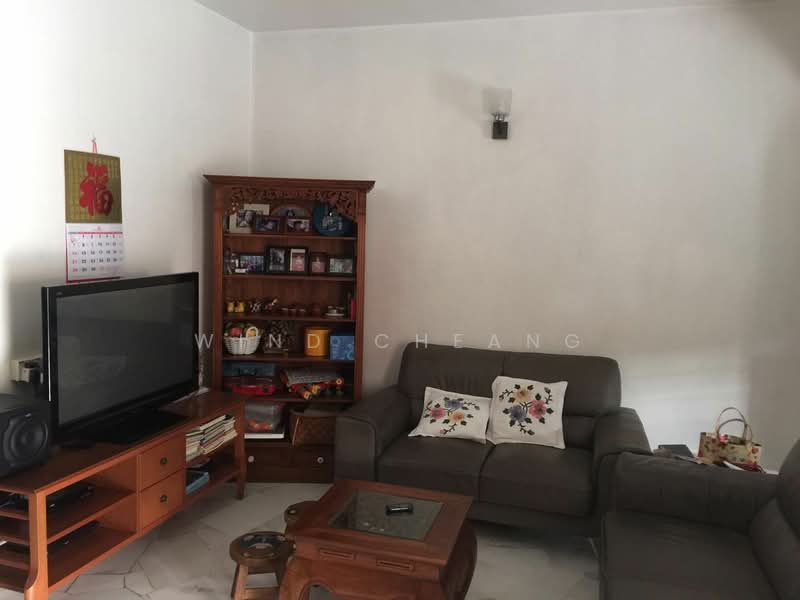 2-storey Terraced House for Sale in Subang Bestari (Shah Alam) - Wind Cheang - Living Room - PropertyGuru.com.my
