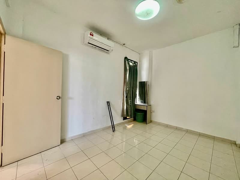 Villa Bestari Apartment untuk Untuk Dijual - RM 330,000, Mac 2026 - Bedroom - PropertyGuru.com.my