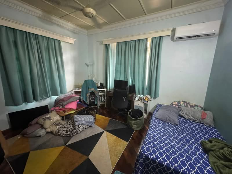 Bungalow for Sale in Rawang (Selangor) - Tom Yip - Bedroom - PropertyGuru.com.my
