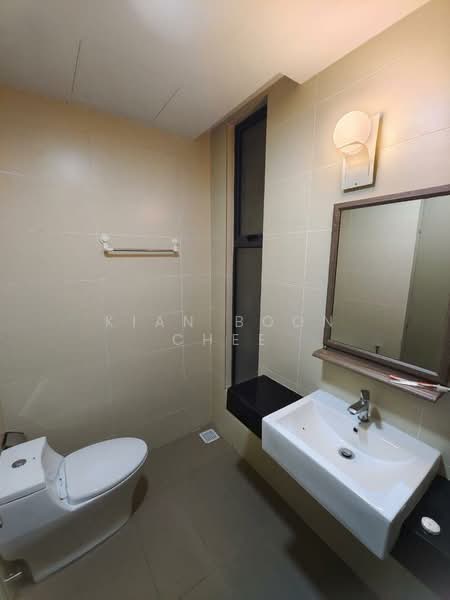 Servis Apartment untuk Disewa di LakePark Residence @ KL North - Kian Boon Chee - Bathroom - PropertyGuru.com.my