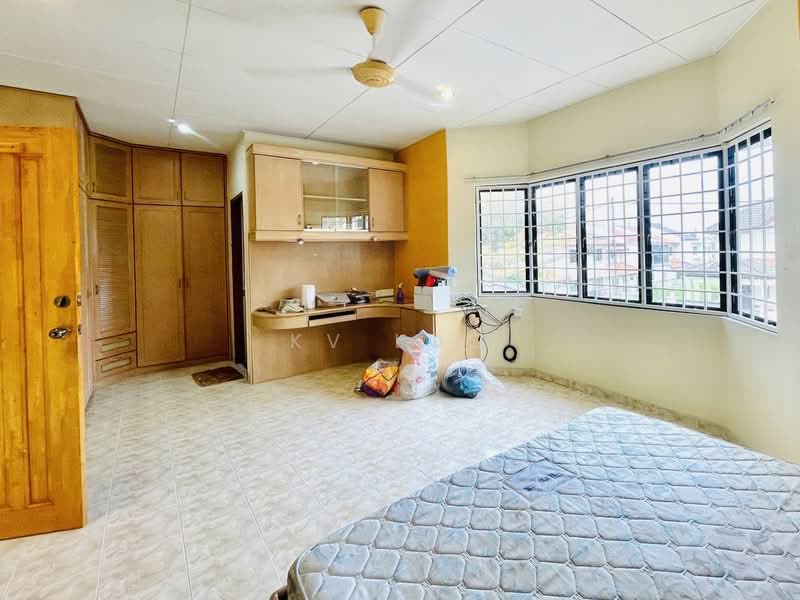 2-storey Terraced House for Sale in Sungai Ara (Penang) - KV LOO - Bedroom - PropertyGuru.com.my