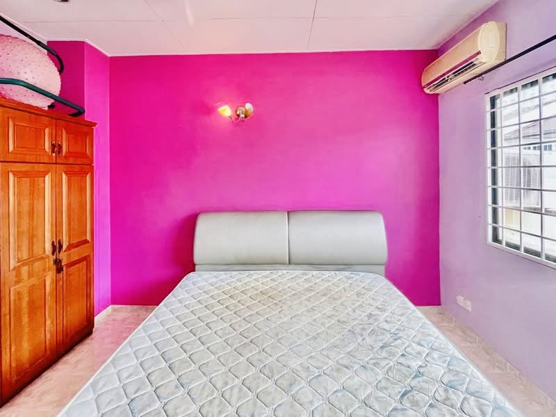 2-storey Terraced House for Sale in Sungai Ara (Penang) - KV LOO - Bedroom - PropertyGuru.com.my