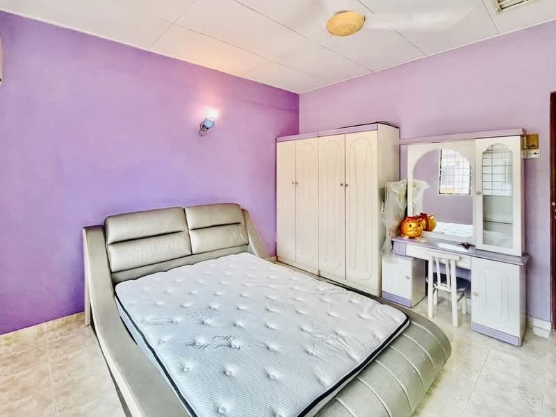 2-storey Terraced House for Sale in Sungai Ara (Penang) - KV LOO - Bedroom - PropertyGuru.com.my