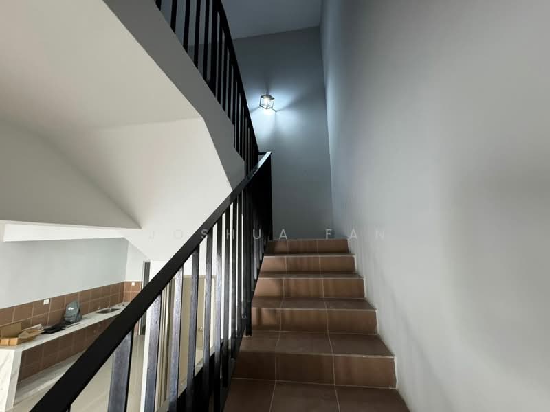 Terraced House for Rent in Kampung Selangor Dredging (Dengkil) - Joshua Fan - Interior - PropertyGuru.com.my