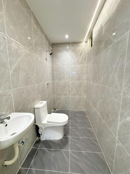 Skudai Baru Skudai Baru Skudais Barus untuk Untuk Dijual - RM 708,000, Apr 2026 - Bathroom - PropertyGuru.com.my