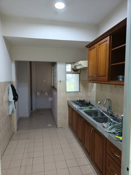 Apartment for Sale at Pangsapuri Bayu - Raymond Wong - Kitchen - PropertyGuru.com.my