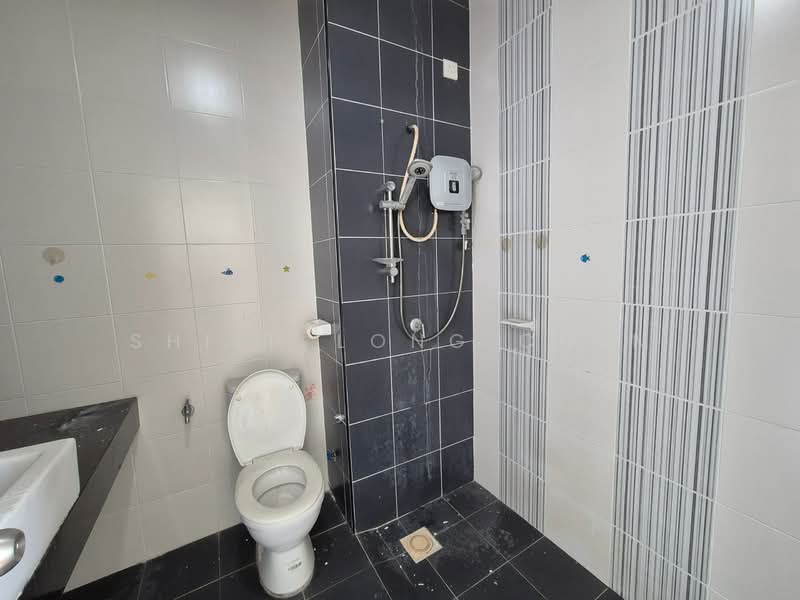 Apartment for Sale at Horizon Residence (Dwi Mutiara) - Shieh Long Chen - Bathroom - PropertyGuru.com.my