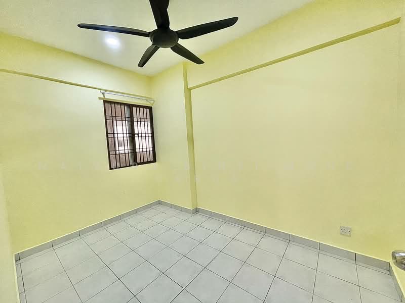 Apartment for Sale at Pangsapuri Sri Cempaka - Maizura binti Mohd Darus - Interior - PropertyGuru.com.my